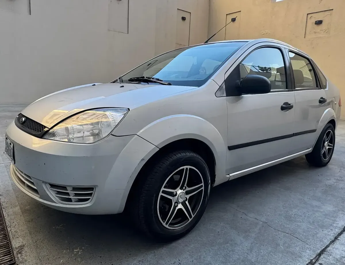Ford Fiesta Max 1.6 Max Edg Plu