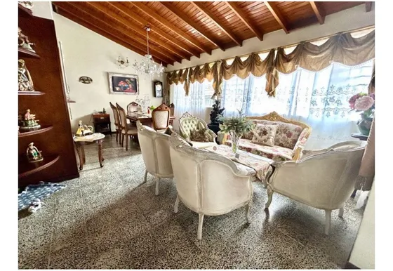 Se Vende Casa 2do Piso Con Aire En La America Niza