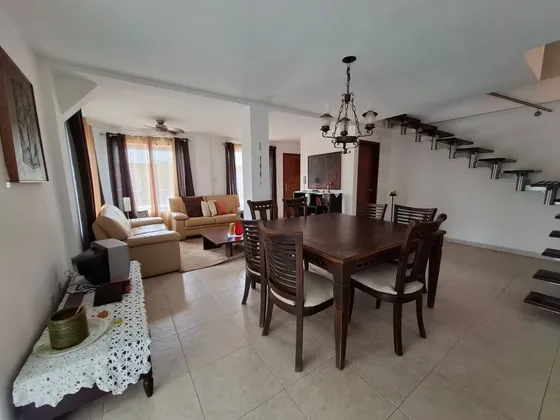 Vende  Casa En Conjunto Residencial Villa La Josefina San Diego Pueblo De S