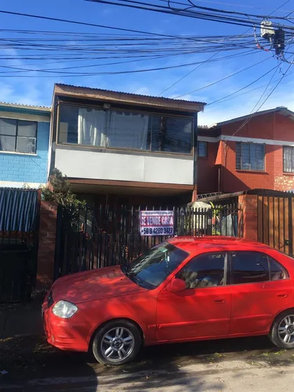 Casa En Venta De 2 Dorm. En Puente Alto