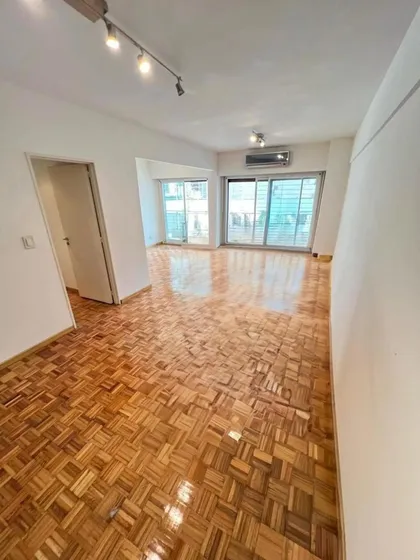 Departamento En Venta - 3 Dormitorios 2 Baños - Palermo