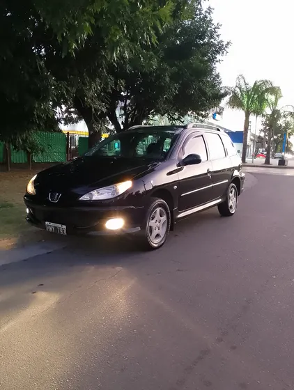 Peugeot 206 1.6 Sw Xs Premium