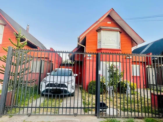 Casa En Venta 4dormitorios 3baños Lomas De Recabarren-temuco