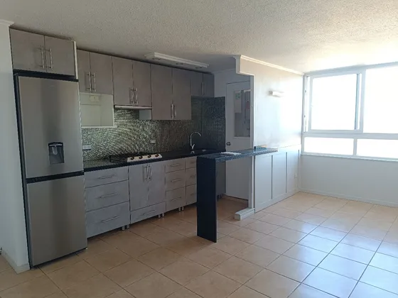 Vende Excelente Departamento, Frente Edificio Olas San Pedro