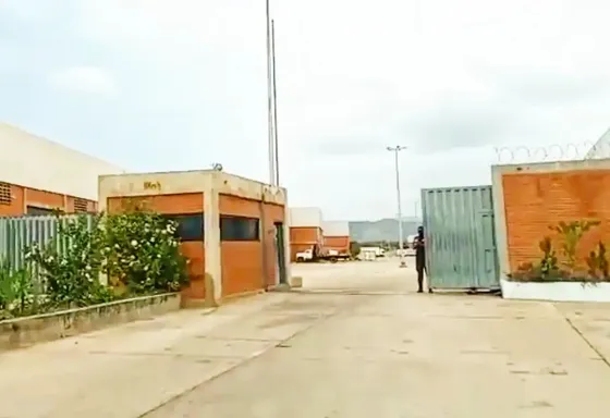 Se Alquila Galpon En Exclusivo Condominio De Galpones