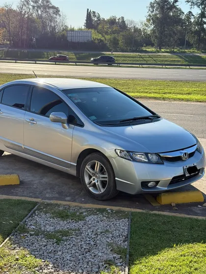 Honda Civic 1.8 Exs At