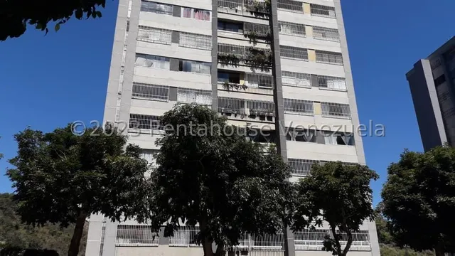 Apartamento Alquiler Urb. Manzanares  Calle Oeste. Ar  Mls # 23-23601