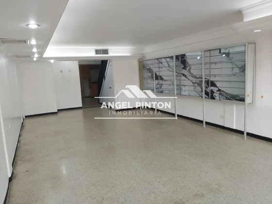 Local Comercial Alquiler C.c. Leunsa Av Bellavista Api 70790