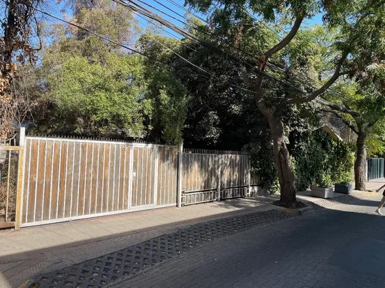 Terreno En Pleno Barrio Manuel Montt 36 Uf/m2