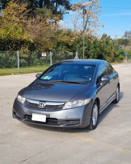 Honda Civic 1.8 Lxs Mt