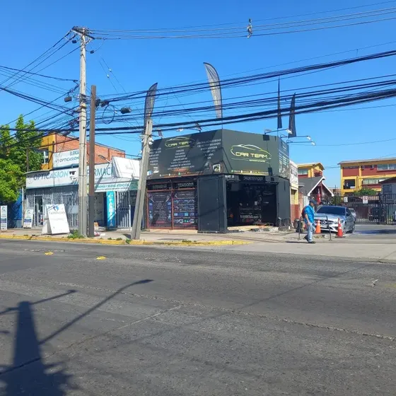 En Venta 5 Locales Comerciales, Gran Avenida, El Bosque