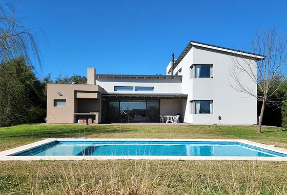 Venta Con Renta Chacras De La Reserva