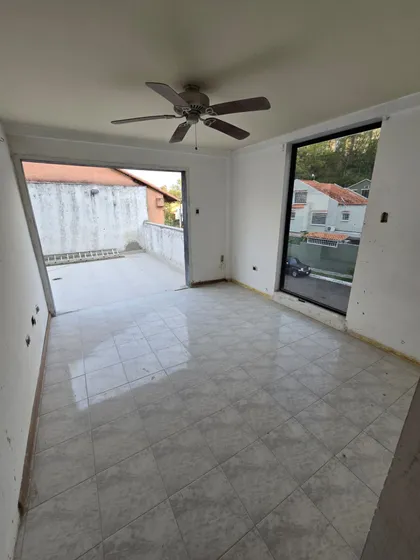 Casa Remodelada En Altos De Prebo