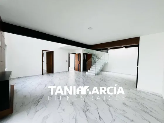 Vendo Casa En Córdoba. Excelente Ubicación!!!, Fraccionamiento Privado.
