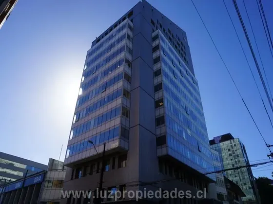 1606 - Quillota N°175, Of. 701, Ed. Cchc