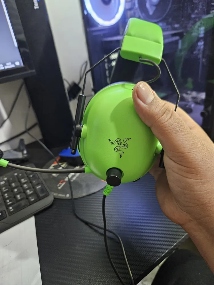 Fone de ouvido Razer Blackshark V2 X Quartz, Cor Rosa - Imagem 4