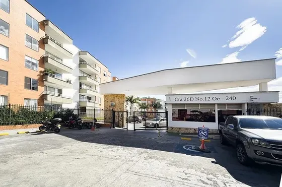 Apartamento En Venta Tejares Cristales 7228