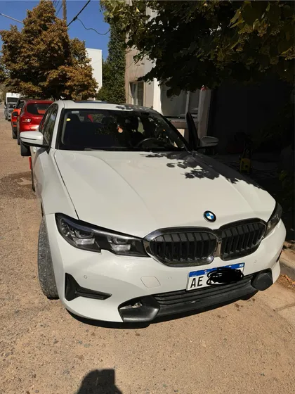 Bmw Serie 3 3.0 330i Sedan Sport Line 252cv