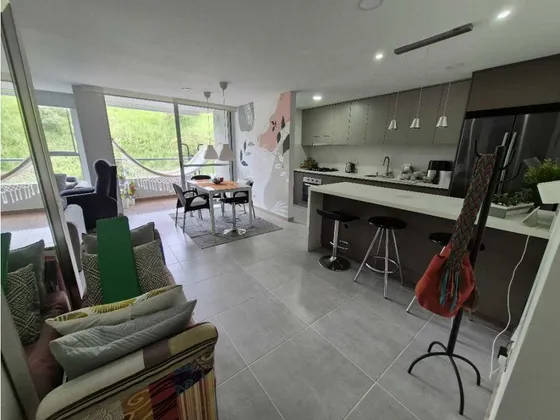 Venta Moderno Apartamento Envigado, Sitio Tranquilo. Unidad Completa