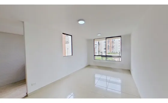 Venta De Hermoso Apartamento En Madrid 21179500575