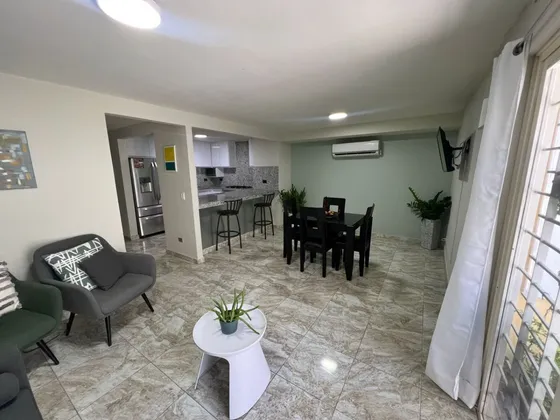 Oportunidad Bella Y Confortable Casa Urb. Estancias La Margarira Guatire