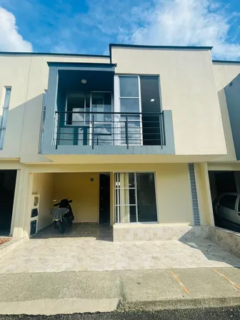 Vendo Casa En Conjunto Sector Los Molinos En Dosquebradas, 110m2