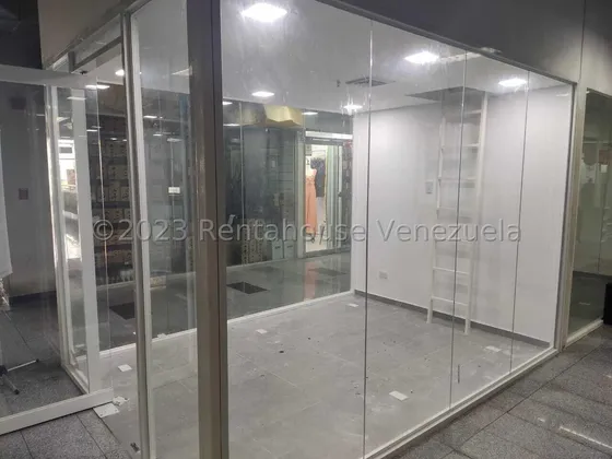 Local Comercial En Venta En Chacao Mls 24-10445 Yf