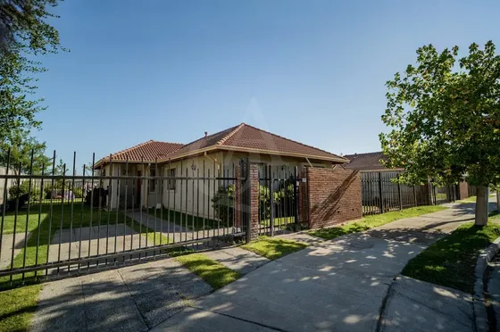 Casa En Condominio Cerrado, Parcelas Hacienda Esmeralda.