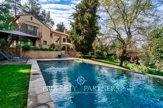 Preciosa Casa Estilo Toscano