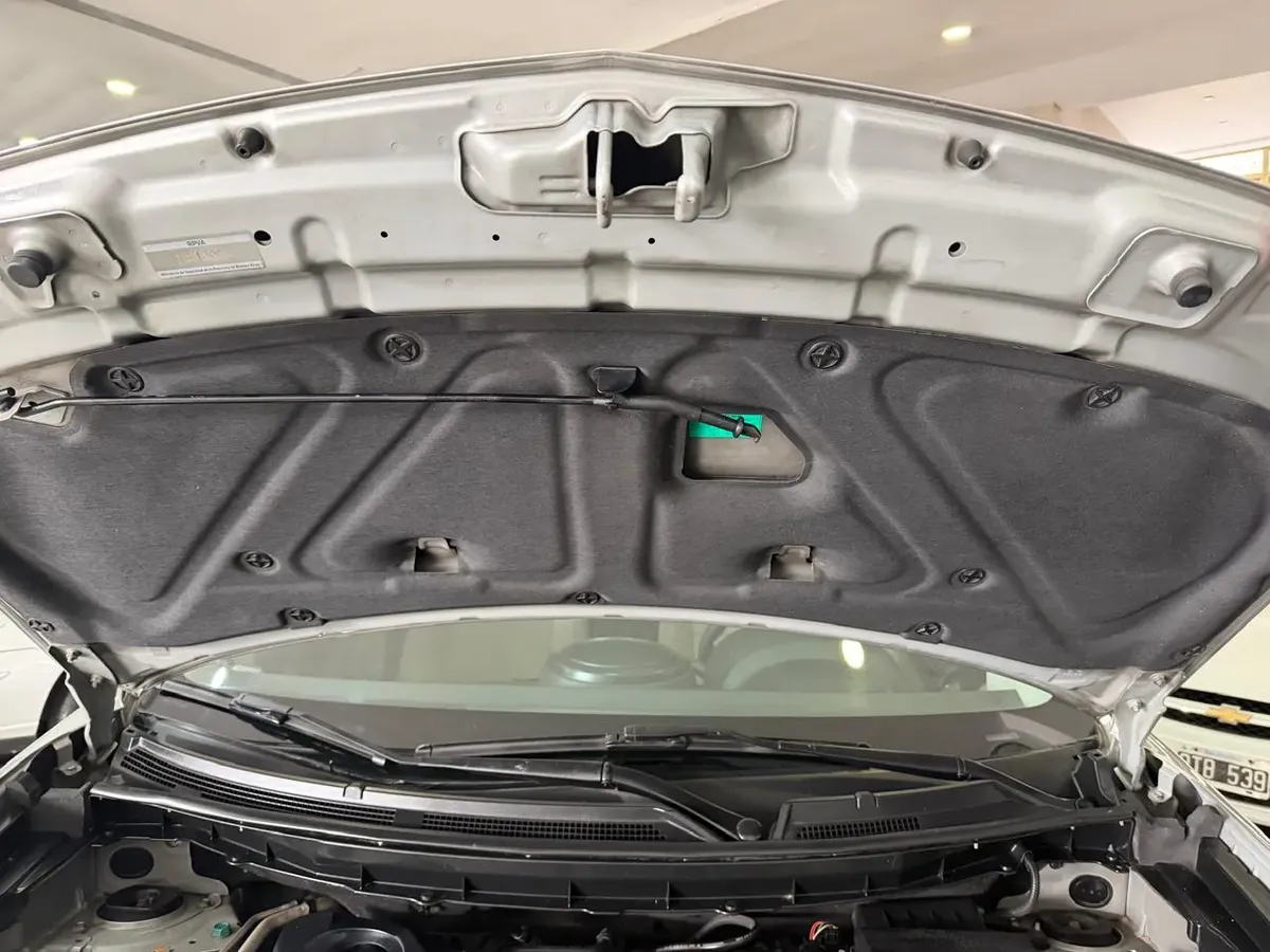 Renault Koleos 2.5 Expression 4x2 Mt5436092575442636817