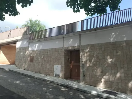 En Venta Hermosa Casa En El Marques. (r.o)