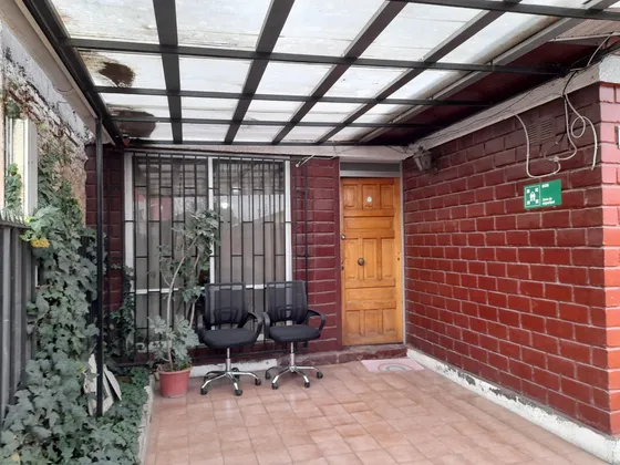 Excelente Casa  Barrio Tranquilo 