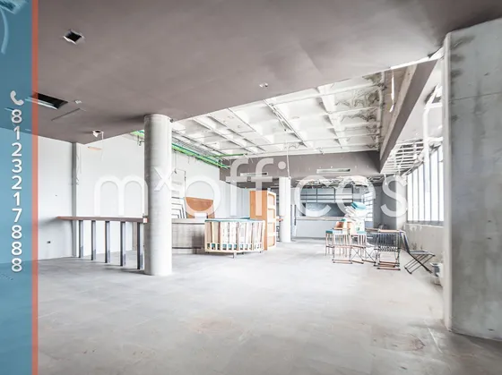 Renta De Local Comerciales De 303.78 M2 Al Poniente De San Pedro