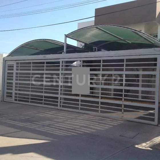 Departamento En Renta  Amueblado. En Ampliación 12 De Octubre, Los Mochis, Sin.