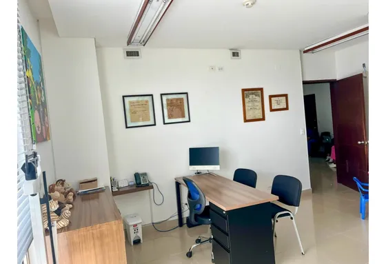 Venta De Consultorio En Clinica Farallones