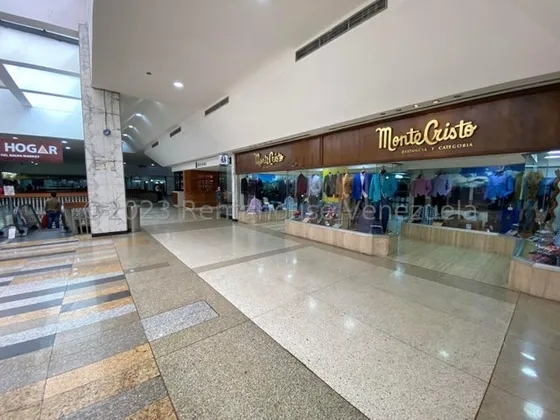 Local Comercial ( Pb / 2 Niveles) Venta Chuao   ( C.c.c.t )  Mls- 24-5041