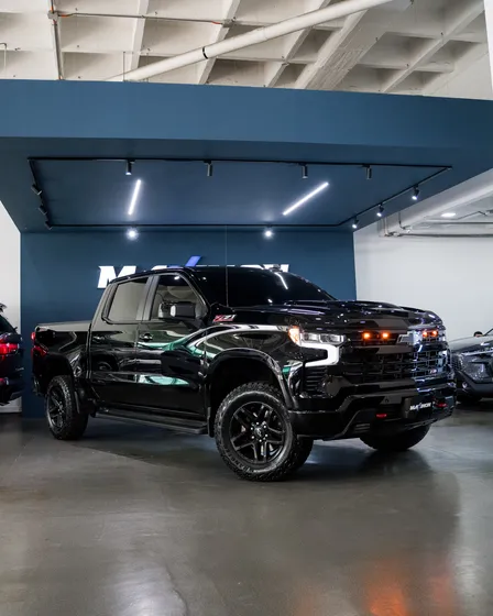 Chevrolet Silverado 5.3 Z71 4x4 At