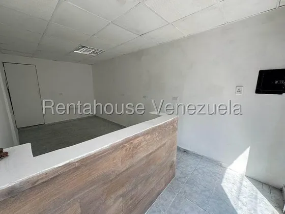 Milagros Inmuebles Local Alquiler Barquisimeto Lara Zona Centro Economica Comercial Economico Código Inmobiliaria Rent-a-house  25-8986