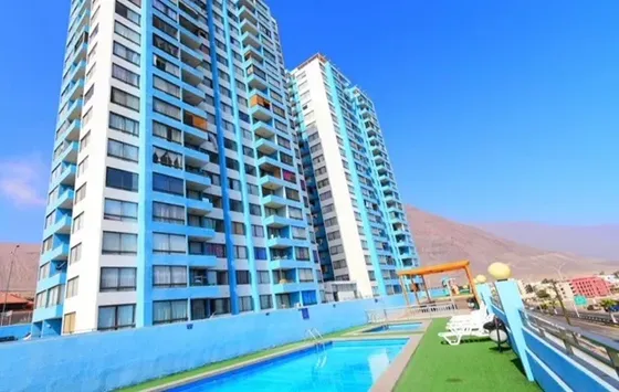 Venta Excelente Departamento. Edificio Torres De Huayquique.