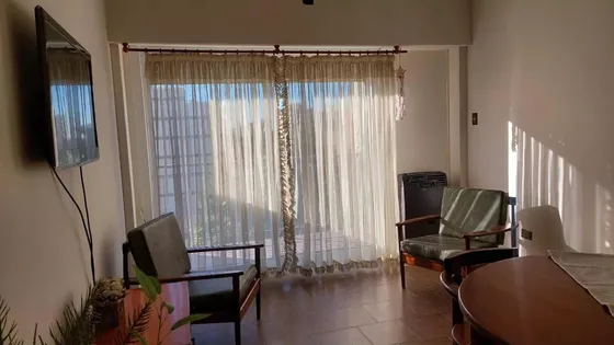 Departamento En Venta - 2 Dormitorios 1 Baño - 83mts2 - Monte Grande