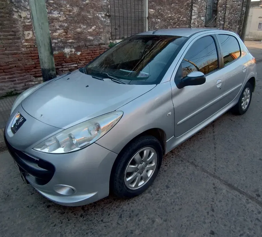 Peugeot 207 1.4 Xs