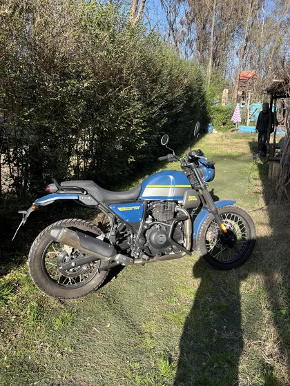 Royal Enfield Scram 411