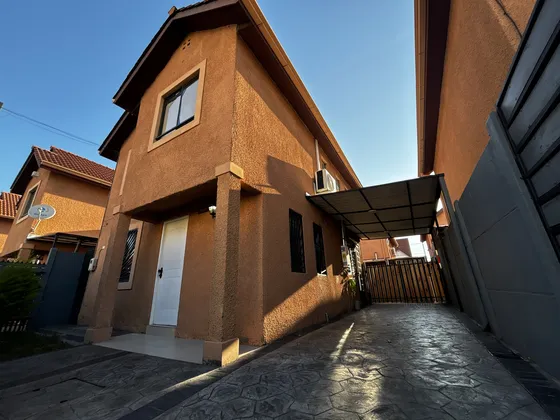 Preciosa Casa Aislada 4d/3b Jardines De Peñaflor