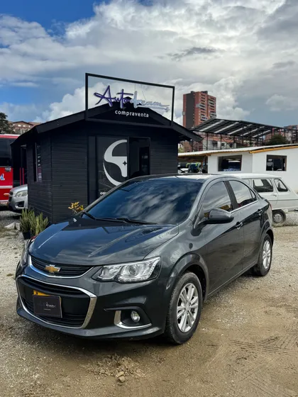 Chevrolet Sonic 1.6 Lt 4 P
