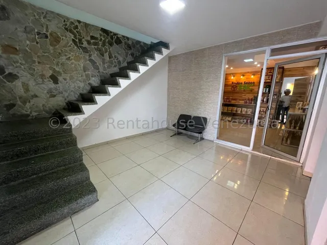 Local Comercial En Alquiler En Nueva Segovia Barquisimeto [ Agente Inmobiliario De Confianza Mehilyn Perez ]