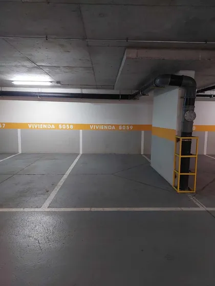 Arriendo Estacionamiento