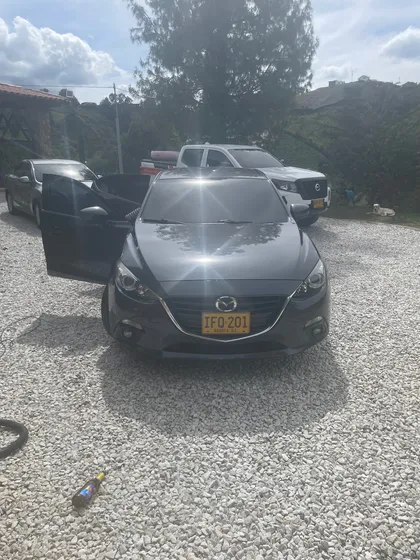 Mazda 3 2.0 Sport Touring