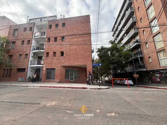 Departamento Desocupado En Venta En Guemes