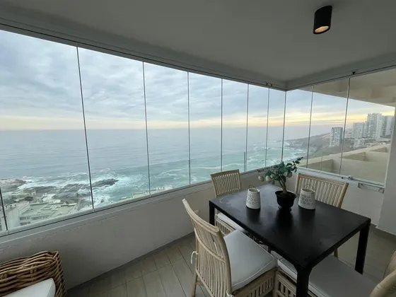 Edificio De Categoría Con Hermosa Vista Al Mar, Reñaca