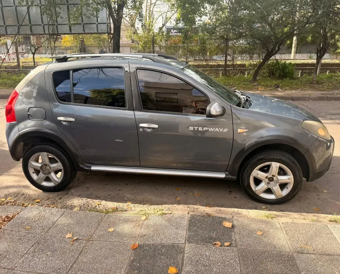 Renault Sandero Stepway 1.6 Luxe